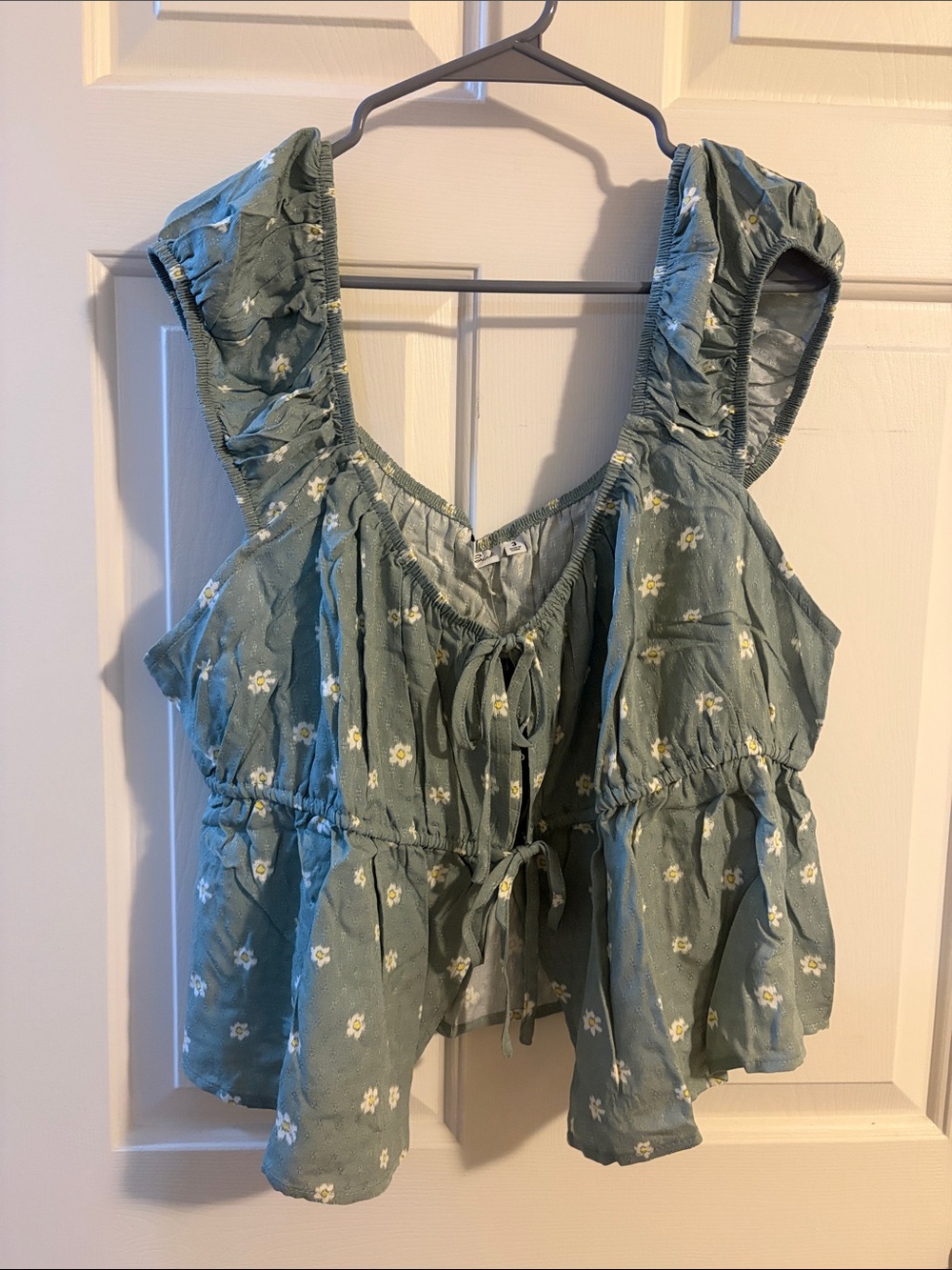 torrid LoveSick Double Tie Flyaway Top NWT